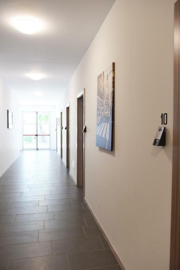 Mary'S Rooms & Apartments Bolzano Eksteriør billede